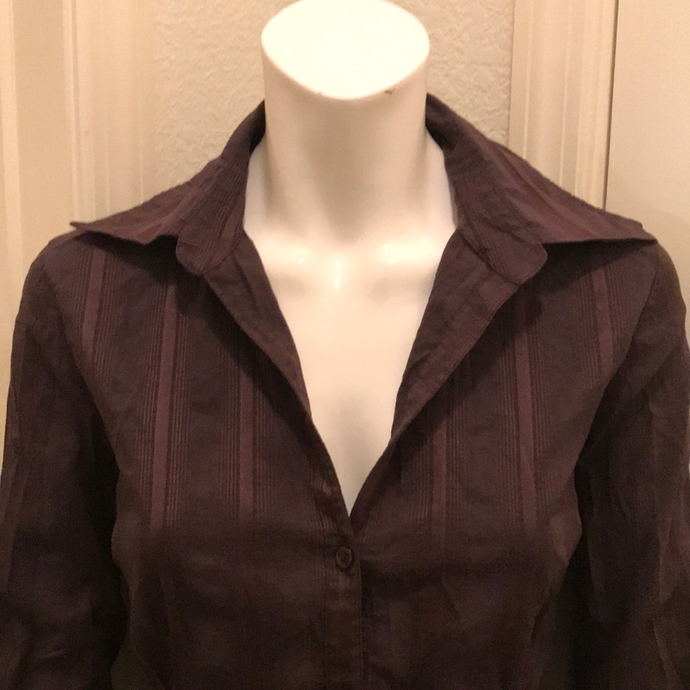 Button down blouse - Picture 2 of 6